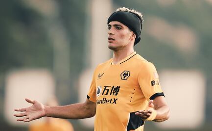 Raúl Jiménez vuelve a ser titular con los Wolves y le aumentan los minutos