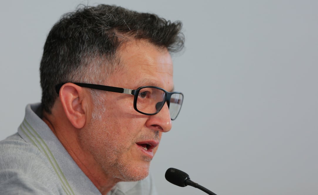 Un mes duró el ex técnico mexicano al frente del seleccionado guaraní. Foto: Imago 7