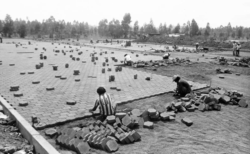 Vista del Naucalli, 1982. El plan de la AMPOFEC para su tianguis sólo requería 7 a 10 hectáreas del famoso parque, de las 40 totales; 25 mil deportistas naucalpenses exigieron la instalación del “estadio electrónico” en su municipio, pues los sectores más empobrecidos también merecían ver el mundial. Foto: ESPECIAL/Nuestra Zona.