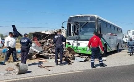 Choque entre autobús y camioneta deja 8 lesionados en carretera Tula-Tlahuelilpan, Hidalgo