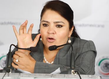 Dan de alta a Nestora Salgado tras ser hospitalizada por Covid