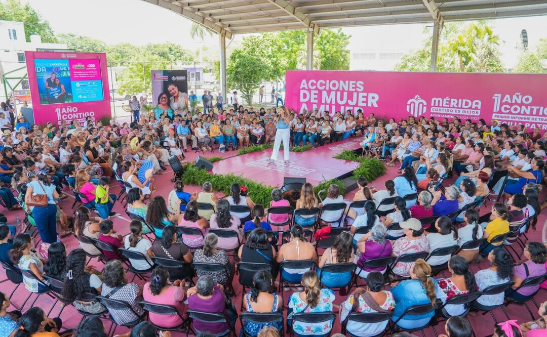 Primer año de Cecilia Patrón en Mérida; aumentan apoyos y programas para mujeres en la ciudad. Foto: Especial