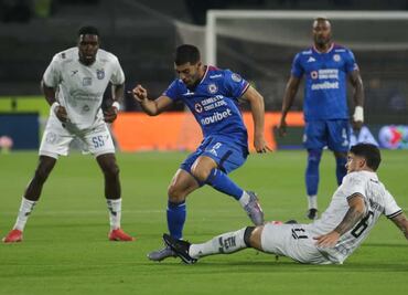 Resultado: Cruz Azul rescata el empate ante Querétaro; Mier se equivoca y Toro Fernández salva a La Máquina