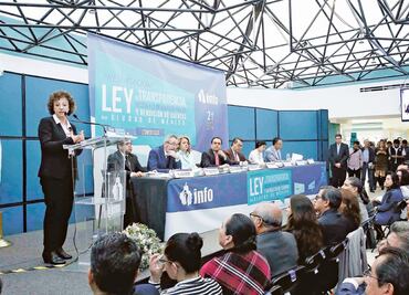 Reprochan que InfoDF esté acéfalo