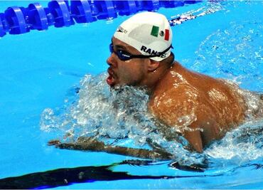 Mexicano Pedro Rangel gana bronce en natación paralímpica