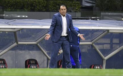 Juan Reynoso acepta el fracaso de Cruz Azul y apunta, “Necesitamos refuerzos de altura”