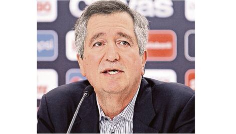 Tiburones recuerdan a Vergara