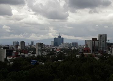 Clima CDMX: Cielo mayormente nublado y lluvias ligeras para este viernes 8 de agosto