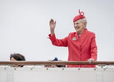 Retiro de títulos a nietos de la reina Margarita II desata polémica entre la familia real