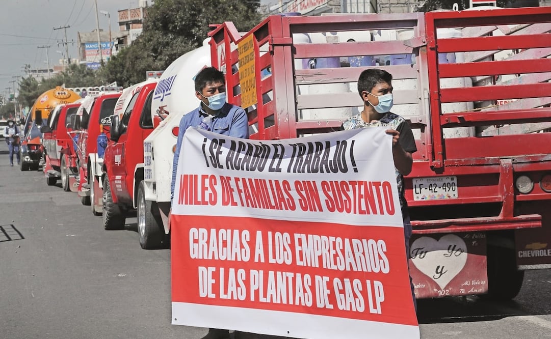 Los inconformes pidieron que se les respete la comisión, pues se ha dejado en 50 centavos y ellos ganaban 3.50 pesos por litro. Foto: Especial