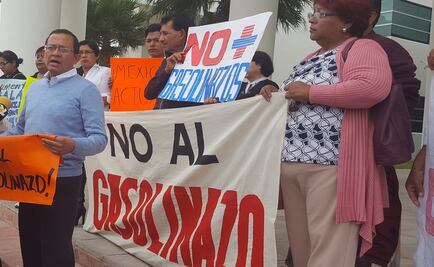 Protestan contra el alza de gasolina en Congreso de Tamaulipas 