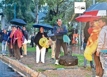 Tromba provoca caos e inundaciones en CDMX