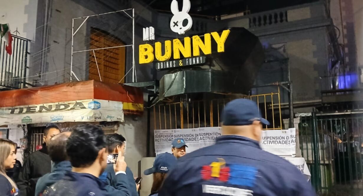 Autoridades del INVEA y de la alcaldía Cuauhtémoc cerraron el Bar Bunny, ubicado en la Zona Rosa, por acumulación de denuncias. (Foto: especial)