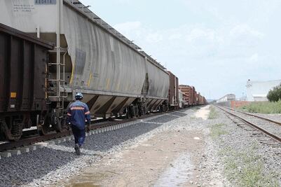 Asaltan dos ferrocarriles el fin de semana