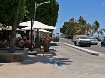 Reinicia actividades La Paz, BCS, en espera de turismo