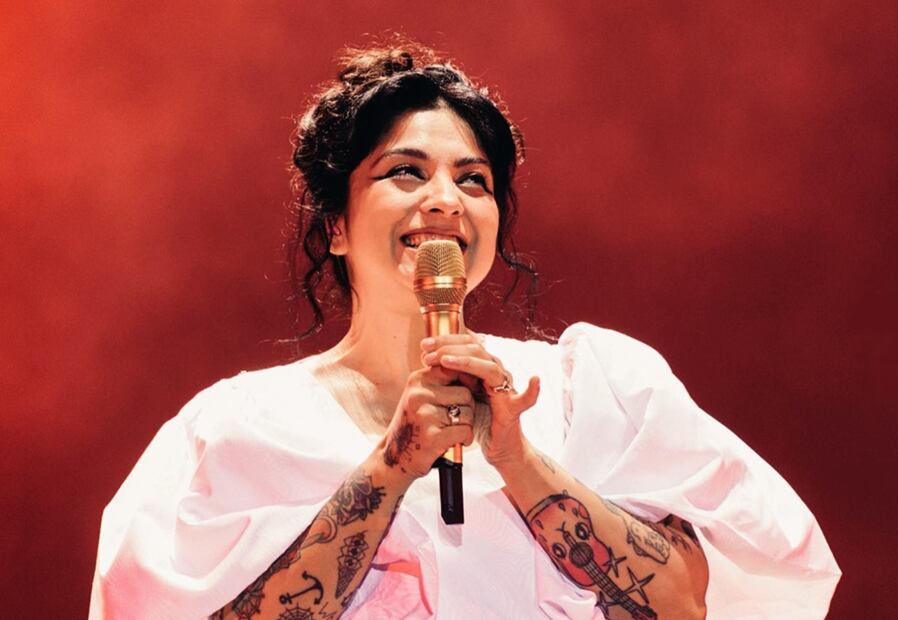 La colaboración de Mon Laferte con las músicas oaxaqueñas tendrá lugar en la Sala Principal del Palacio de Bellas Artes el 9 de diciembre de 2023, a las 20:00 horas.
Foto: Instagram, vía @monlaferte