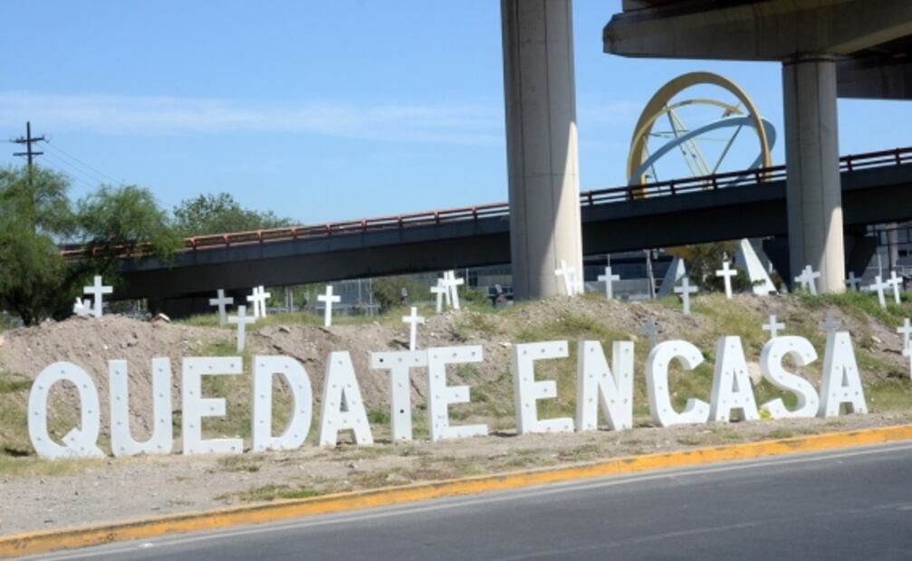 Instalan “cementerio” para crear conciencia sobre Covid en Nuevo León