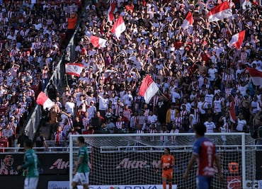 Chivas tendrá 'afición' en sus tribunas para el Apertura 2020