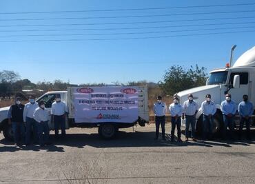 Miembros de la CMIC exigen paga de Pemex por trabajos en refinería de Oaxaca