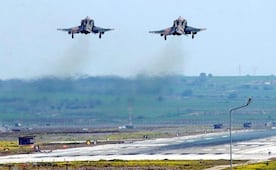 OTAN intercepta misil balístico iraní lanzado hacia Turquía; es el primer incidente en suelo turco del conflicto entre EU e Irán