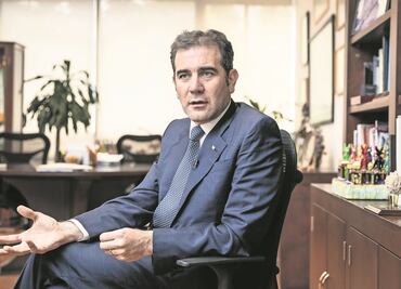 Desembolsa INE 4.4 mdp por informe de salida de Córdova