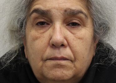 Mujer roba diamantes valuados en 5,7 mdd y solo paga multa de 340 dólares