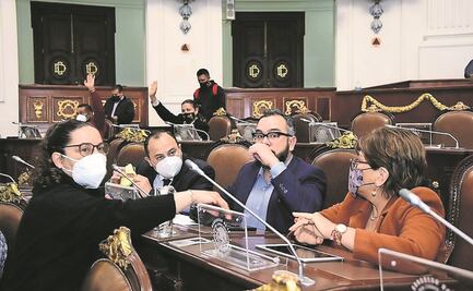 Panistas y morenistas chocan por cobro en agua