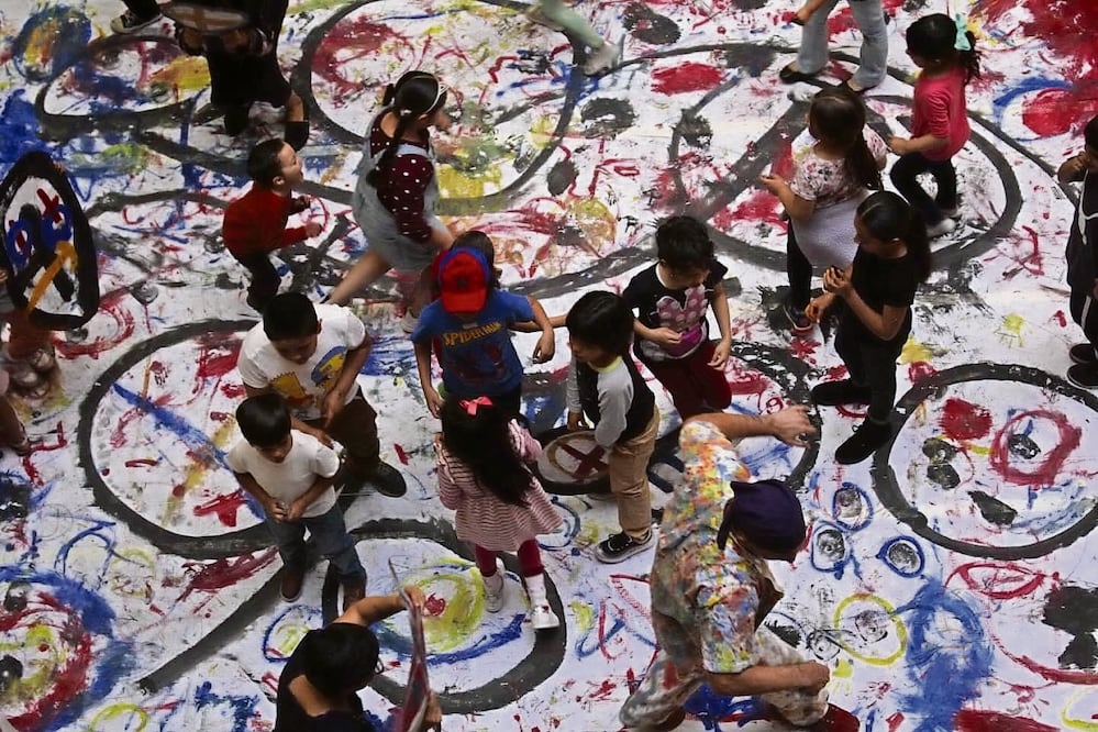 Algunas de las obras que se presentan en el Encuentro son performáticas, lo que significa que las infancias se acercan a través de la participación y el involucramiento activos, así como el juego y lo lúdico. Foto: Itamar Domínguez