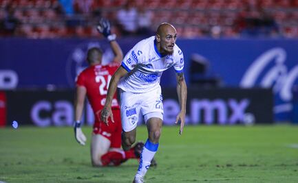 Querétaro saca el empate a domicilio ante San Luis con 10 hombres