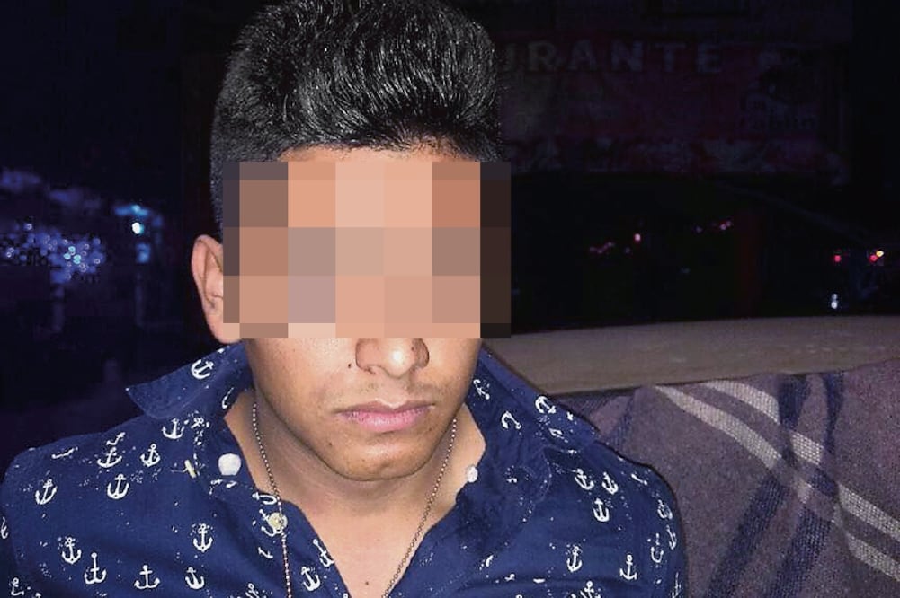 amón Montalvo Juárez fue detenido durante una persecución por policías de la SSP, en la revisión al auto del joven de 21 años hallaron una arma calibre .22 (ARCHIVO EL UNIVERSAL)