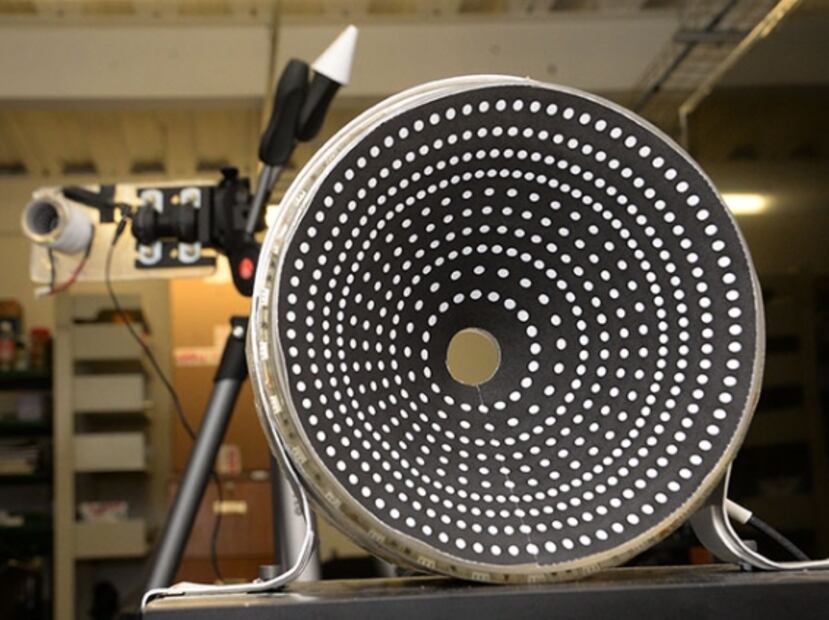 Con una cámara de celular se podrá evaluar la forma de la córnea