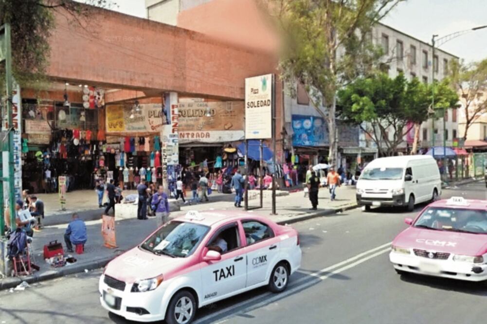 Atraco. Los agresores se llevaron además el sistema de videovigilancia de la Plaza Soledad, por lo que no se cuenta con evidencia de su actuar. / ESPECIAL