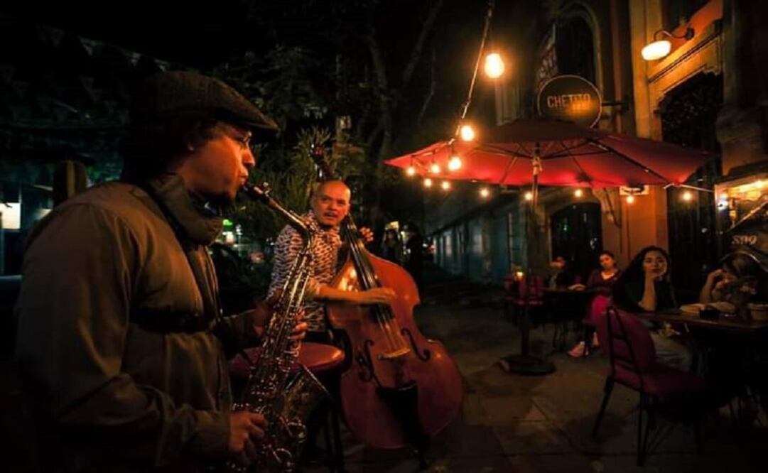 Jazzatlán capital, Maya Burns y los puentes sonoros