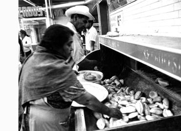 ¿Cómo llegó el bolillo a la dieta chilanga?