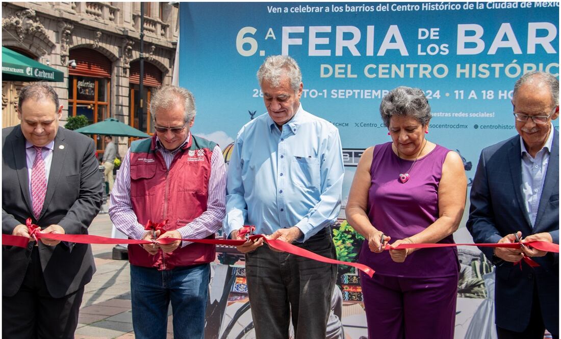 La Sexta Feria de los Barrios del Centro Histórico se inauguró este miércoles 28 de agosto a un costado de la Plaza Tolsá. Foto: x (@elconsejomx)