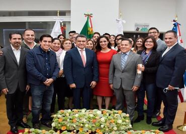 Reabren oficina de expedición de pasaportes en “Mundo E” en Tlalnepantla