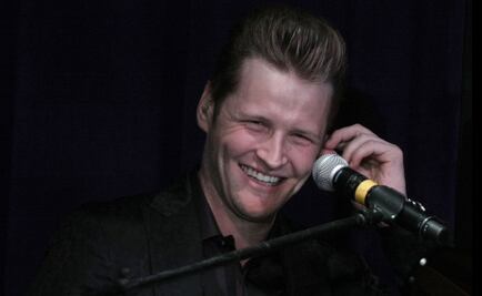 Alexander Acha ofrece concierto romántico y benéfico