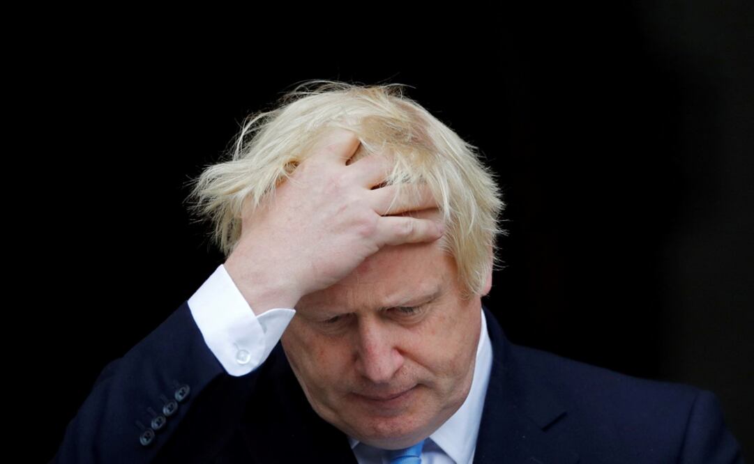 Britain's Prime Minister Boris Johnson gestures - Photo: Phil Noble/REUTERS