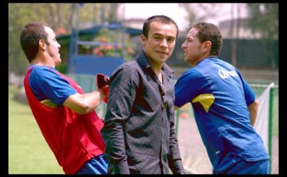 Los famosos que apoyan a Cruz Azul o América