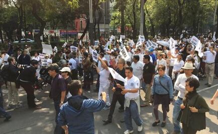 March to protest gasoline price hike in Mexico City