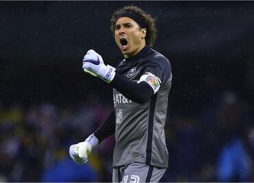Memo Ochoa le dedica "Mi bebito fiu fiu" a compañero del América