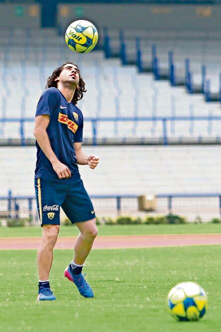 Britos deberá estar fino ante los purépechas para hacer gol. (ÁLVARO PAULIN. IMAGO7)