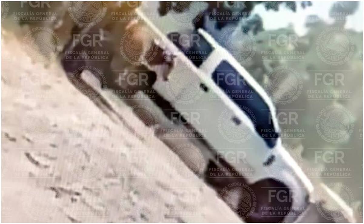 Vehículo utilizado para la comisión del posible secuestro. Foto: FGR