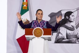 ¿Te perdiste la Mañanera? Ríos, muerte de mexicano en operativo del ICE y Tren Interoceánico en los temas de HOY