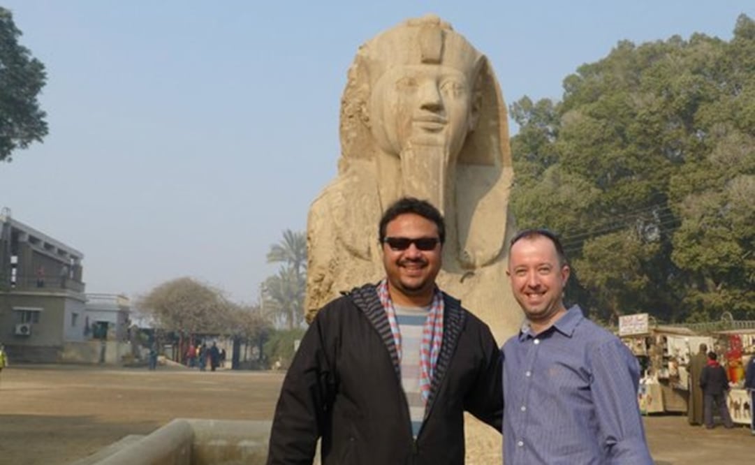 The lawyers said that "if the courts do not meet the demands of the representatives of the victims," they will take the army to justice. In the picture, two of the victims. (Photo: Reuters)