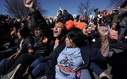 Juez de Texas declina suspender programa DACA en EU