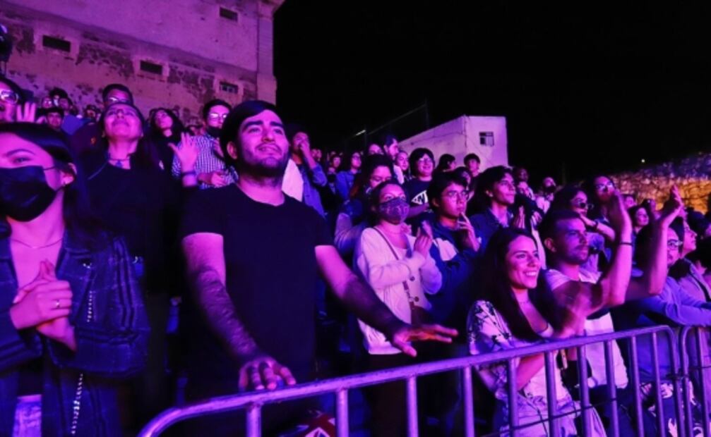 Así se vive la fiesta del Cervantino en Guanajuato