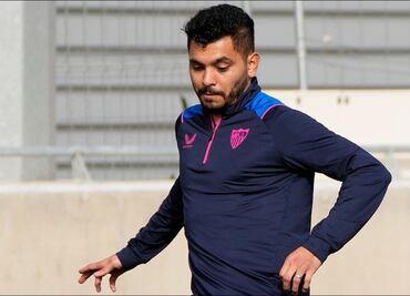 Tecatito Corona regresó a los entrenamientos tras la lesión que lo dejó sin Mundial