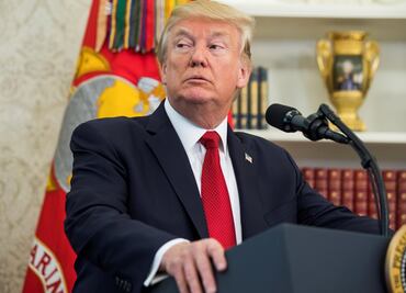 Trump reanuda programa para refugiados; pide revisiones más estrictas