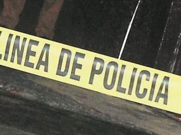 Investigan muerte de mujer y sus hijos de 8 y 4 años en su casa de Edomex